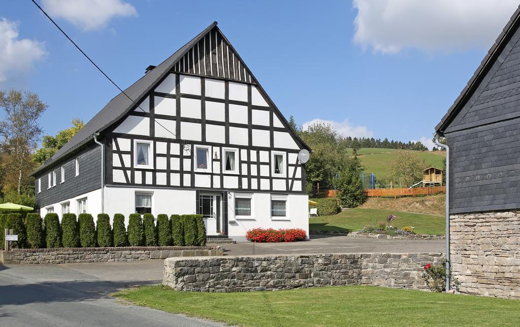 Apartmán Ferienbauernhof Familie Stratmann Eslohe Exteriér fotografie
