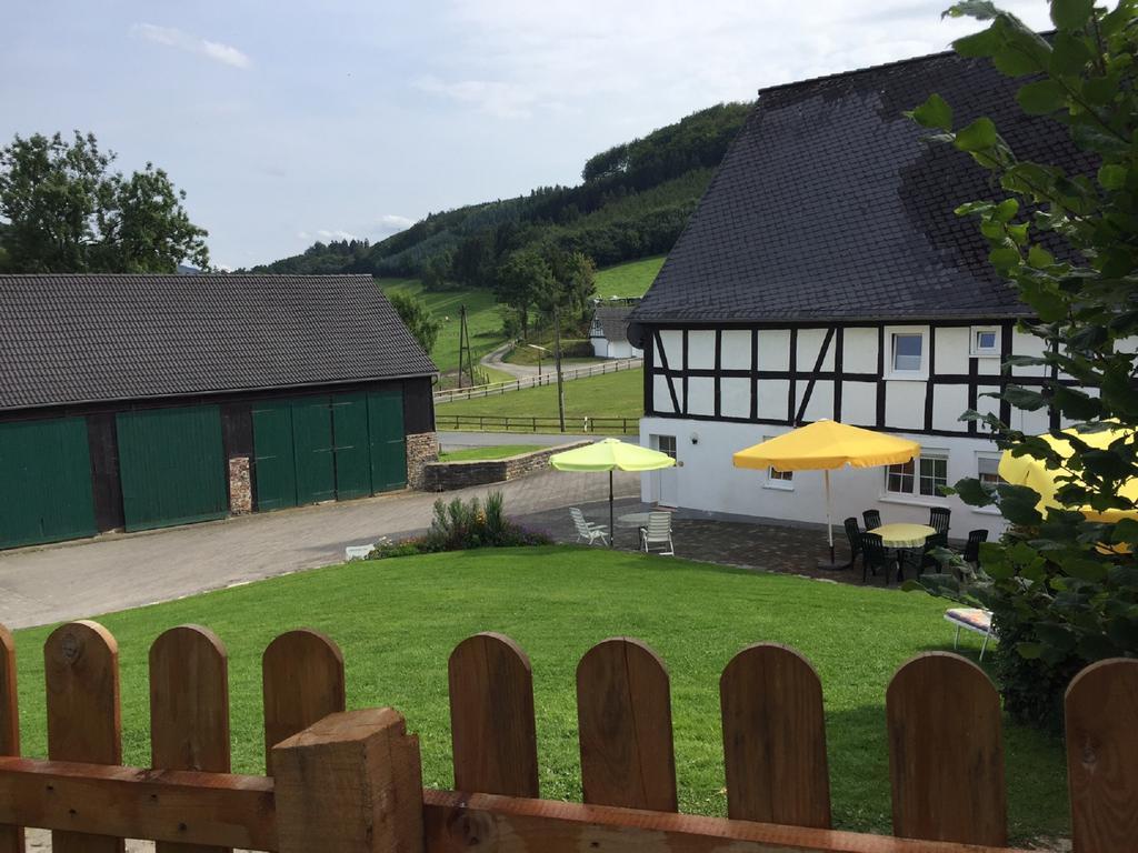 Apartmán Ferienbauernhof Familie Stratmann Eslohe Exteriér fotografie