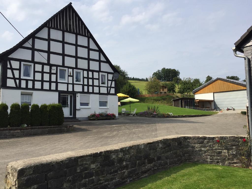 Apartmán Ferienbauernhof Familie Stratmann Eslohe Exteriér fotografie